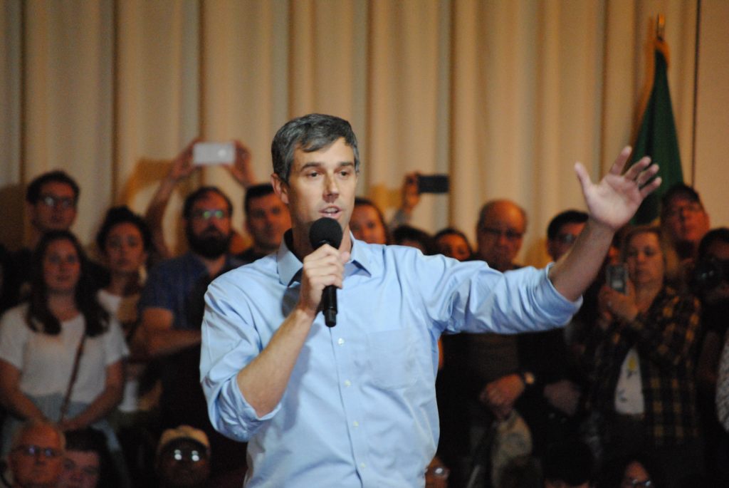 Beto+O%E2%80%99Rourke+draws+in+the+crowd+during+a+Town+Hall-style+event+in+San+Francisco.+Hundreds+lined+up+for+blocks+to+hear+the+candidate+from+El+Paso%2C%C2%A0Texas.
