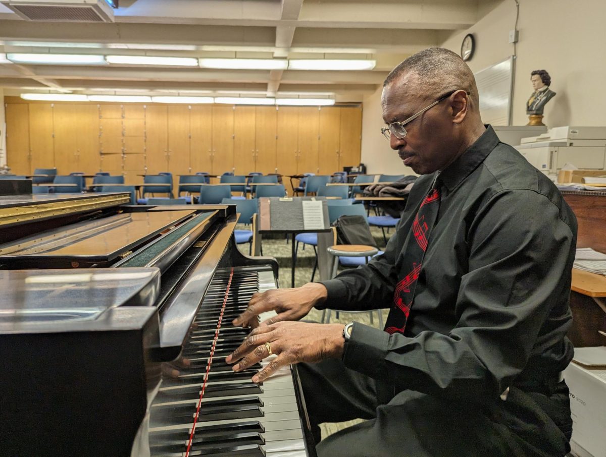 College of Alameda jazz professor Glen Pearson demonstrates his musical talent on his classroom piano. Hes one of the newest members of the Count Basie Orchestra, a historic 18-piece jazz ensemble that took home a Grammy this year. (Photo: Desmond Meagley/The Citizen)