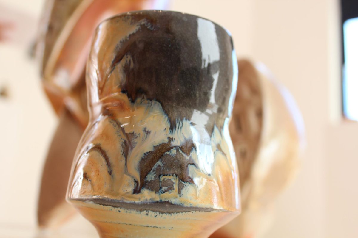 Yunomi by Ian Bassett is one of the featured works at the new exhibition. STOKED highlights the unique texture and color of wood-fired ceramics.